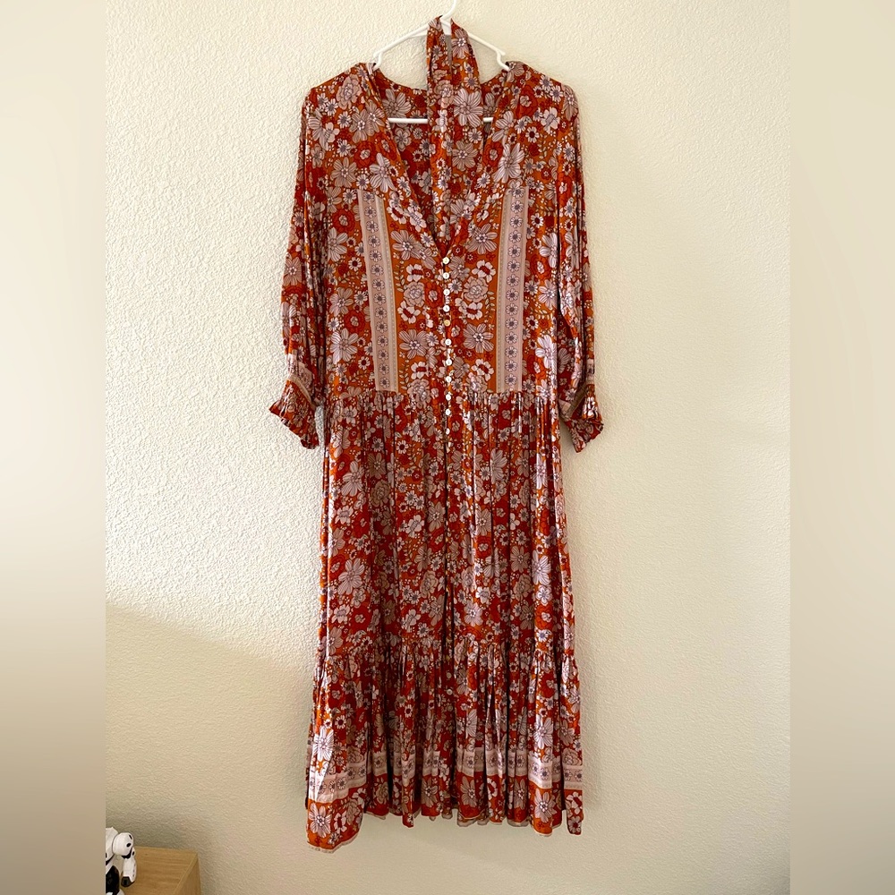Mahli the label floral midi dress - Picture 2 of 3